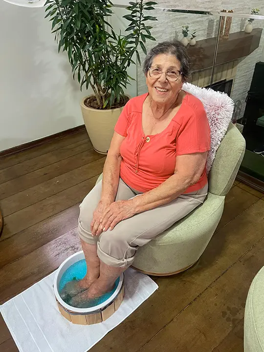 Escalda pés com gel